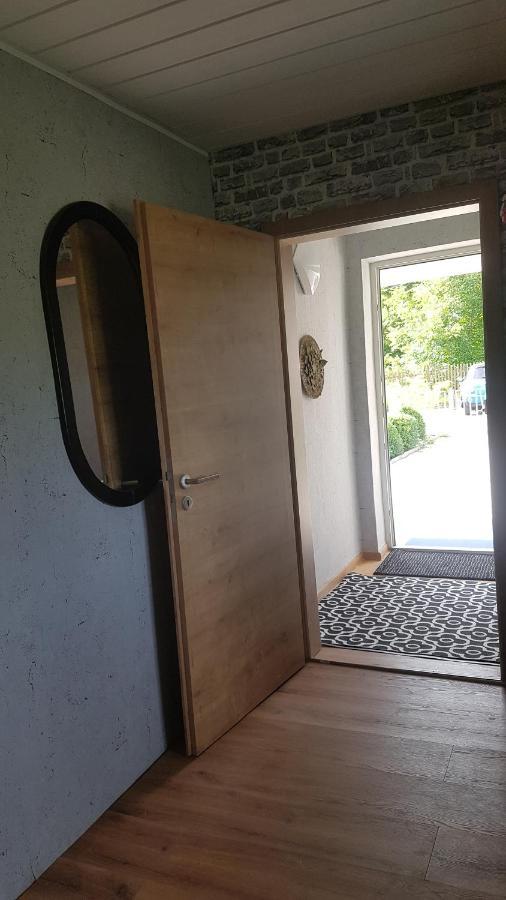 Haus Mari Appartement Niederwiesa Buitenkant foto