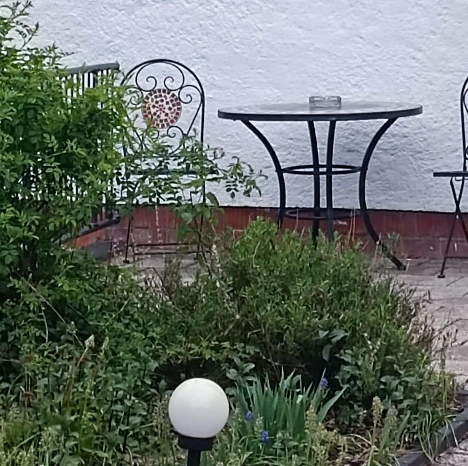 Haus Mari Appartement Niederwiesa Buitenkant foto